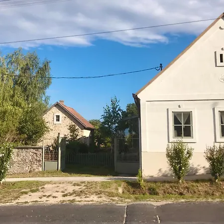 Prázdninový dům O S Z A P O *